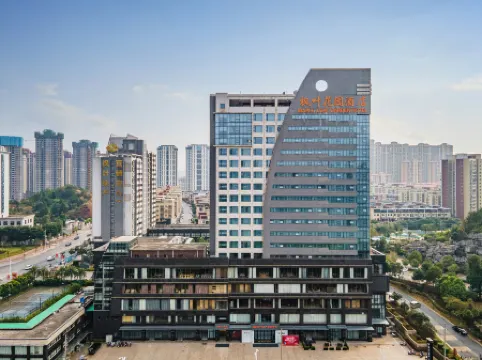 Maple Leaf Garden Hotel