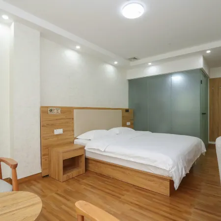Nanning Duyue Hotel (Jiuquwan Hot Spring Shop)