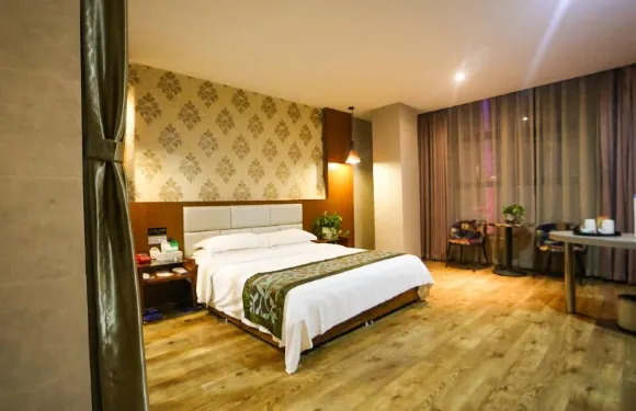 丹鳳君臨天下主題酒店