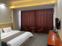 永城左岸洗浴酒店 鄰近劍嘯風雲的酒店