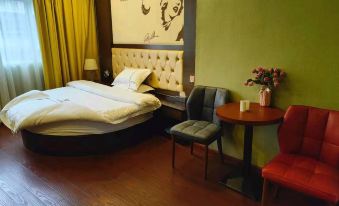 Jinping Hills Express Hotel
