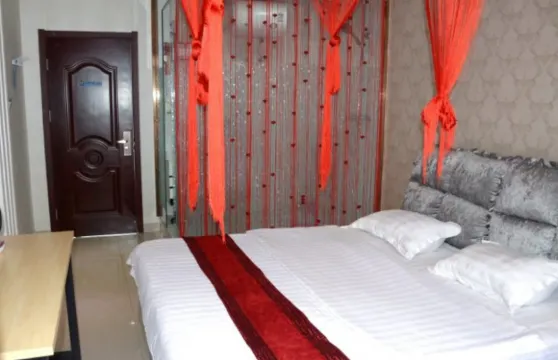 柳林荷花浴苑住宿