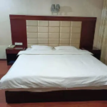 Wanhua Tianju Hotel