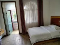 Qinzhou Haizhou Business Hotel (No.2 People's Hospital) Hotels in Qinzhou University