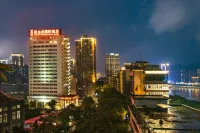 Vienna International Hotel Hotel dekat Mountain City Alley