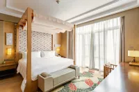 Four Points by Sheraton Chengdu, Pujiang Resort - balcony