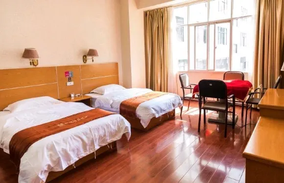 贛源賓館大理祥雲縣彩雲路店