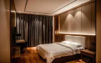 YIZHOU HOTEL Hotels near Chenghuang Temple