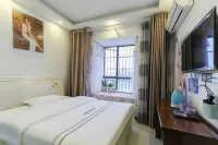 Tongren Jiexin Business Hotel