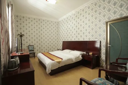 Xiangyun Junyue Hotel