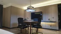 Dehui Qiantang Elegant Restaurant Business Hotel