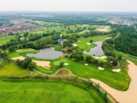 Arcadia Spa Golf International Hotel Hotels in Qihe County