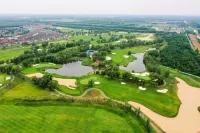 Arcadia Spa Golf International Hotel Hotels in Qihe County