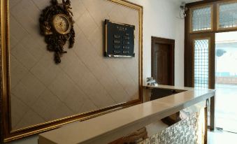 Yancheng Innovative Hotel