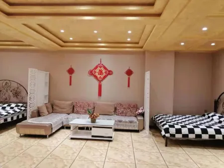 Jinlong Hotel (Yi'an Star-Star Store) Отели в г. Иань