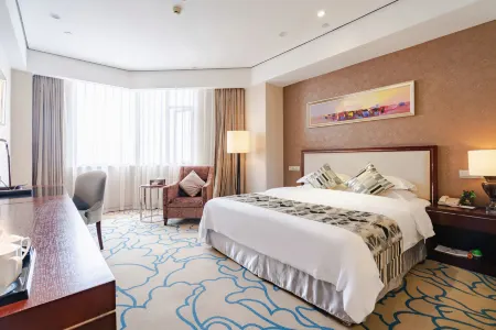 Minjiang Ruibang Hotel Отели рядом с достопримечательностью «Jinyan Square»