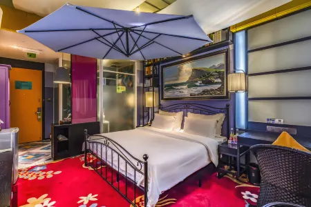 Happy Inn (Longmen High-Speed Railway Station Sui and Tang Botanical Garden) Отели рядом с достопримечательностью «Хэнаньский университет науки и техники (Канъюаньский район)»