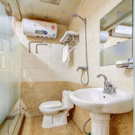 Daqing Wenqing Cabin Hotel