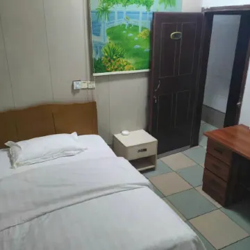 Wanzhong Hotel