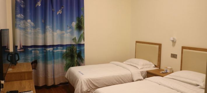 Blue Sea Homestay in the High-rise Building Hotels in Lingao