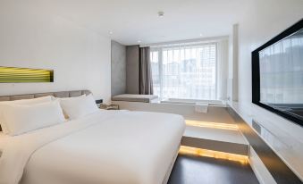 Junkun Hotel(Chengdu Chunxi Road Taikoo Li Store)