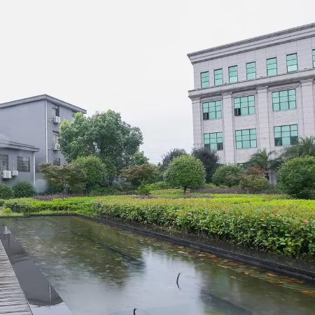Liuyiju International Hotel Yongfeng Отели в г. Юнфен