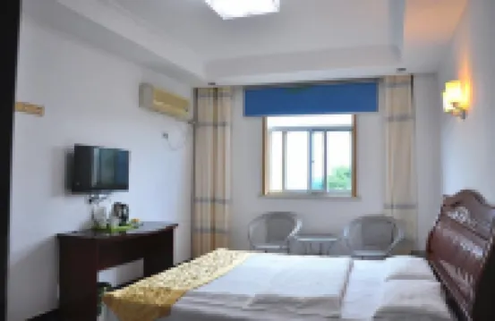 Yingfo Farmhouse