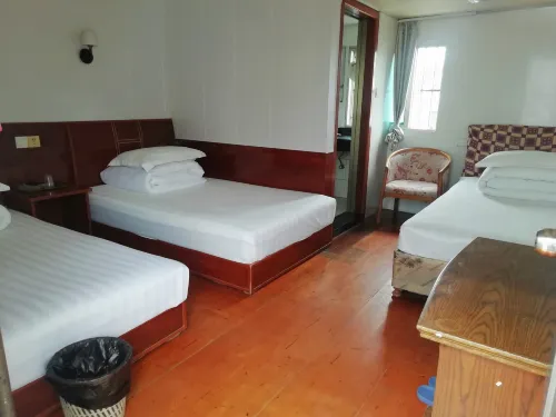 Shuguang Inn