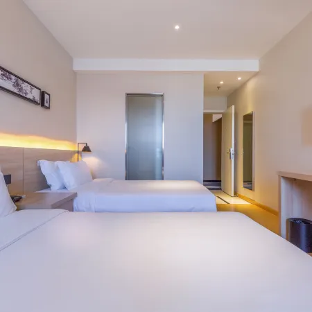 MAXACCOM Rest Hotel (Wanchang Road Subway Station)