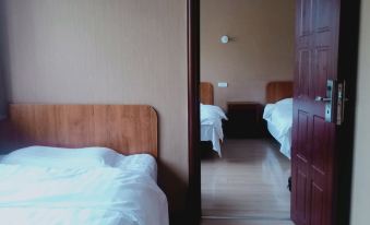 Dongning Caiyuan Hotel