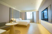 JI Hotel (Longyun Cultural City, Minzhu Road, Linqu, Weifang) - Balkon