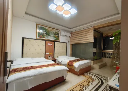 Pingshan Business Hotel Отели в г. Юйпин-Дунский автономный уезд