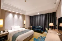 Guomao Hotel - balcony