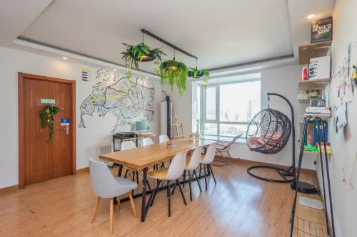 Uncle Sam International Youth Hostel