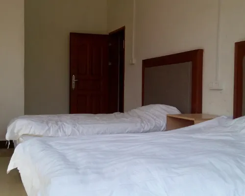 Panlong Holiday Farm House Hotels in Deqing