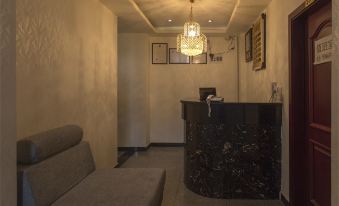 Santai Xinyu Business Hotel