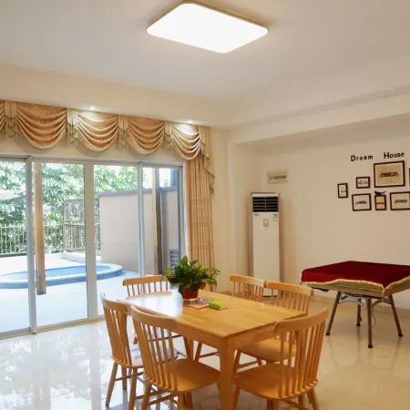 Tongqi Yunshe Holiday Villa (Heyuan Bavarian Manor Branch)