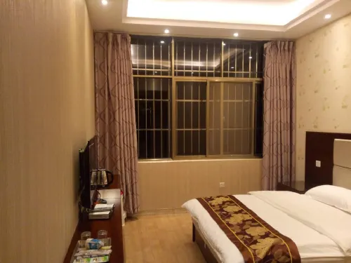 会沢嘉樂ファッションホテル