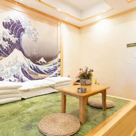 Ziyou Zizai Hot Spring Hotel