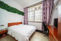changsha qingyang family  hotel Hotel in zona Hunan College of Information