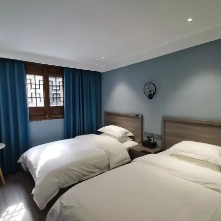 Longing Inn (Luohe Ancient Town Scenic Area)