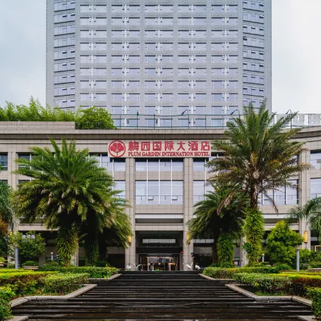 Plum Garden International Hotel