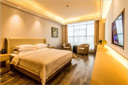 Huike Hotel Отели рядом с достопримечательностью «Yangsha Lake Colorful Flower Field»