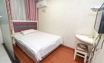 Anqing Shangju Fashion Hotel
