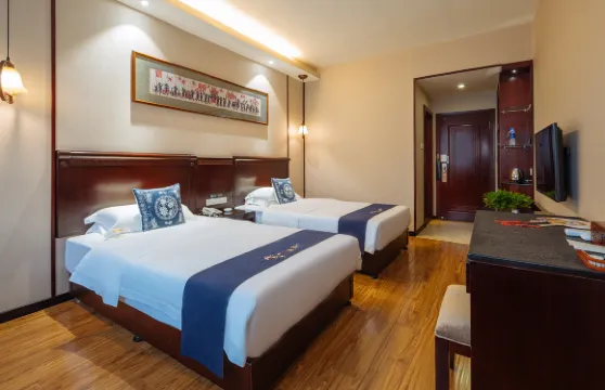 花築·碧蓮酒店（龍勝汽車站店）