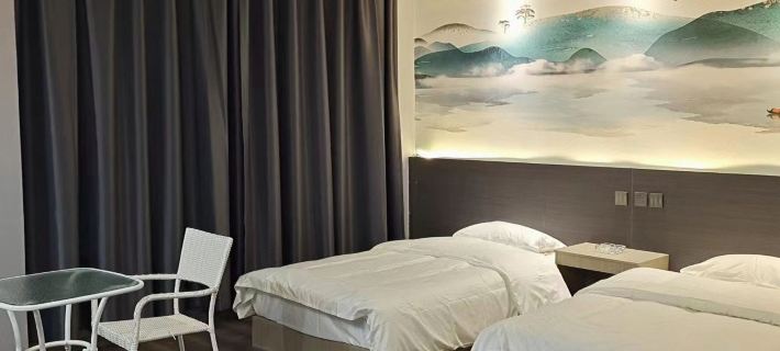Qixianli Homestay Hotels in Luochuan County