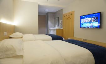 Longli Youpin Hotel