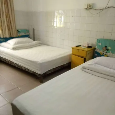 Guangning Xinfeng Hotel