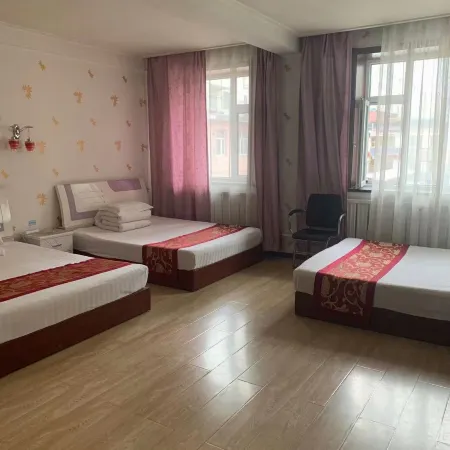 Golden Coast Hotel