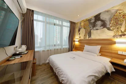 Shenzhen Kaihua Hotel